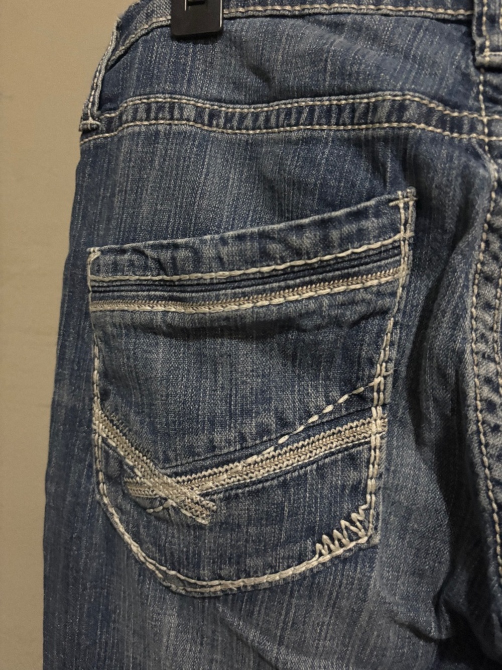 BKE Aiden Men's Medium Wash Straight Bootcut Jeans Size 31L